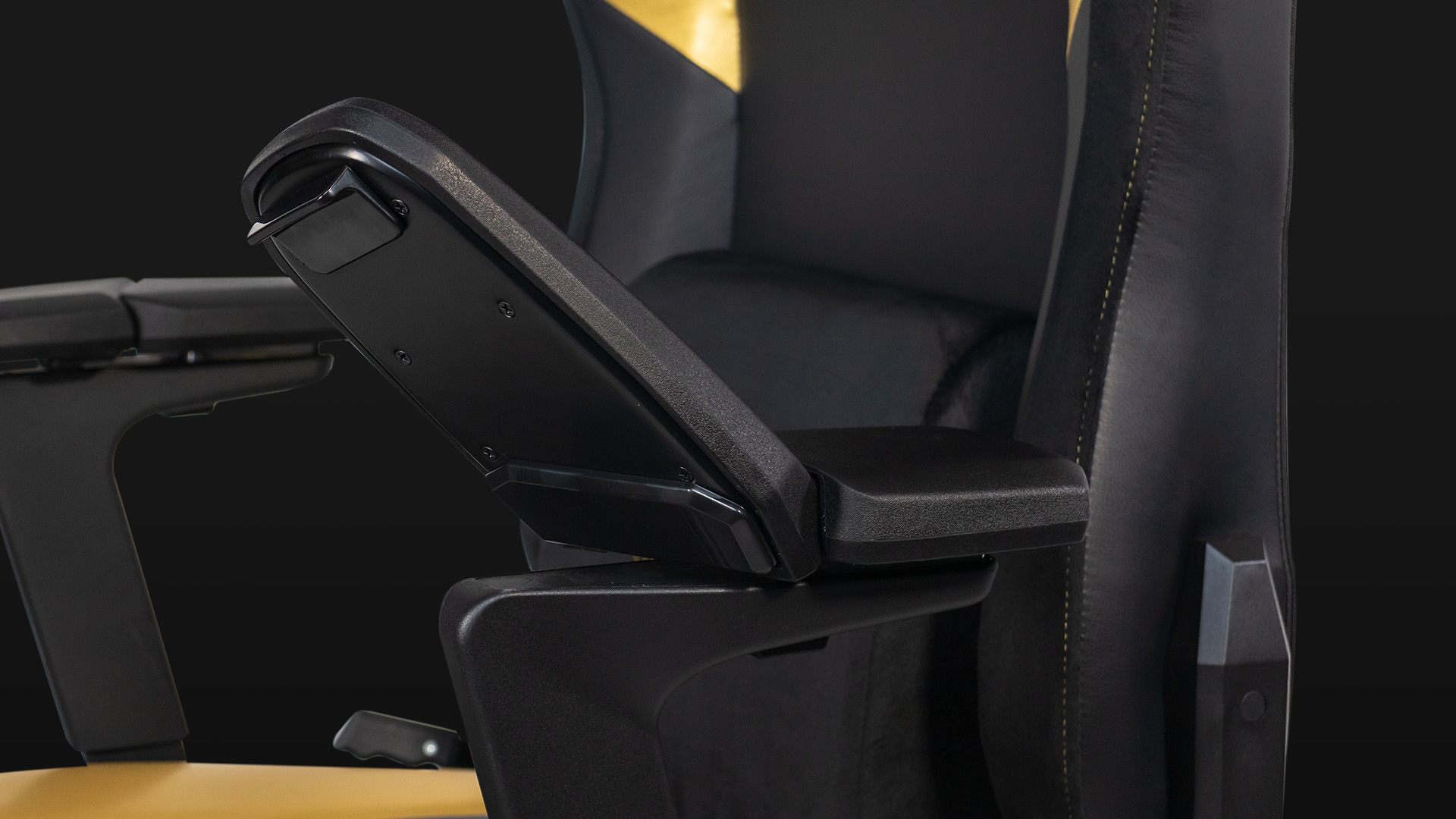 Silla Gamer Ocelot OS-KING Negra | Brazos 5D | Soporta 150kg | Recoge en Puebla - Image 5